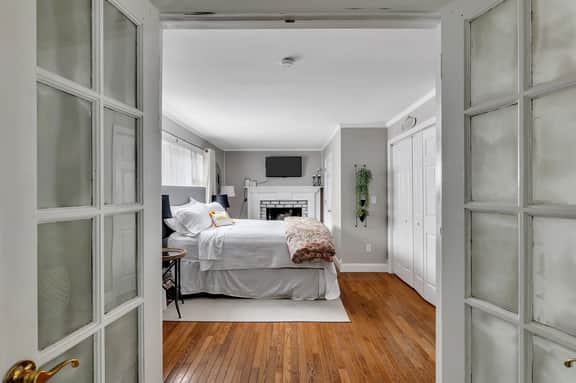 Saratoga Backyard Spa Retreat - Image 5